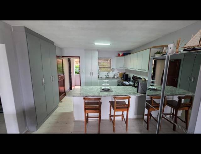 2 BEDROOM APARTMENT FOR SALE IN BOLAND PARK